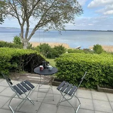 Prázdninový dům Unique, Direct Access To Isefjorden & A Private Holbæk